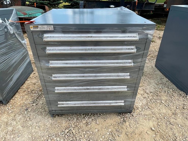 5286 • Stanley Vidmar Rolling Storage Lot 5286, Paul Marty