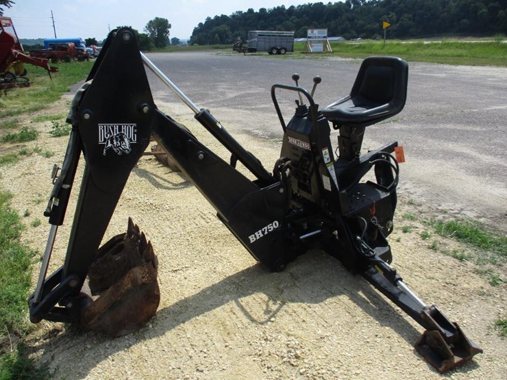 3580 • Brush Hog BH750 Backhoe Attachment Lot 3580, August Arcadia