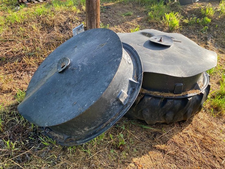 191 • Feeders Lot 191, Estate Farm Equipment Auction, 9/19/2023