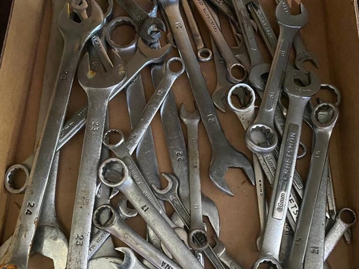 137 • Wrenches Lot 137, Estate Farm Equipment Auction, 9/19/2023