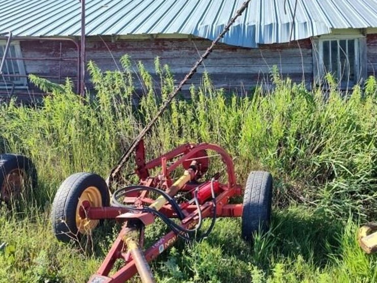 NEW HOLLAND 456 Lot 1009, Fall 2023 Online Only Consignment Auction