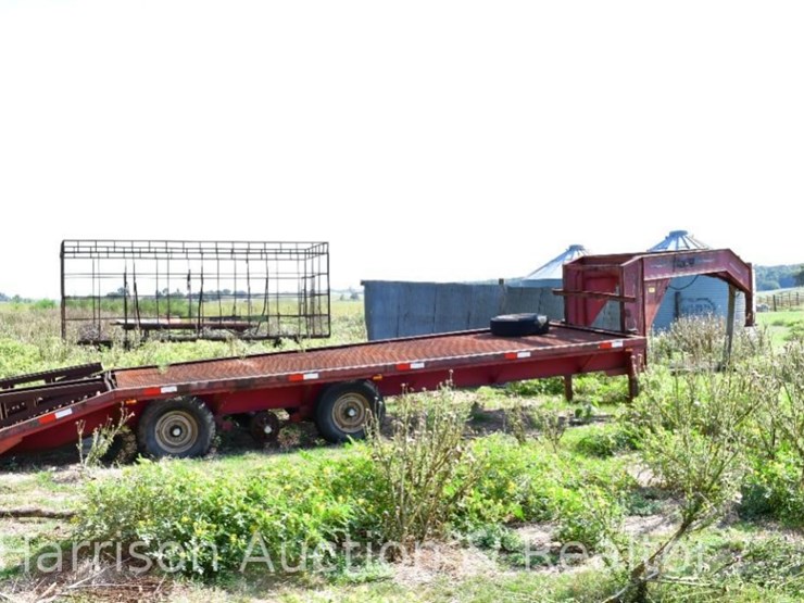 GOOSENECK TRAILER Lot 567, Fall Consignment Auction, 10/1/2023