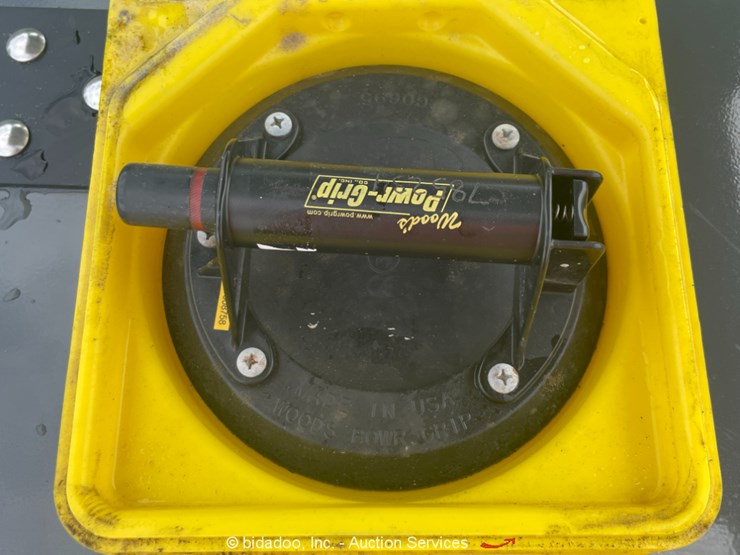 2016 Woods Power Grip N4000 8" Suction Cup Vacuum ABS Glass Handler